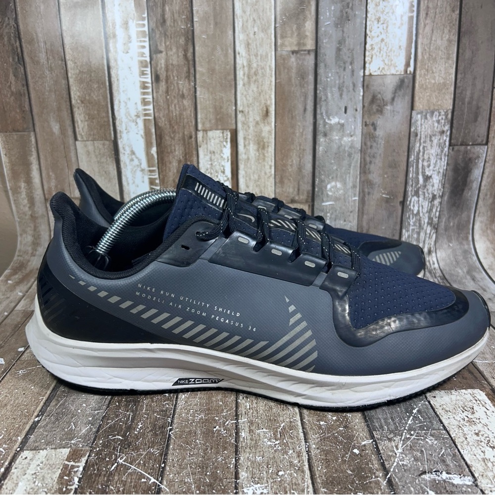 Nike Air Zoom Pegasus 36 Shield Cool Grey Black Lace-Up Running Shoes Size 11.5
